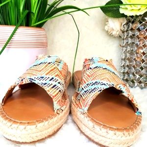Universal Thread Multicolor Sandals Sz 10